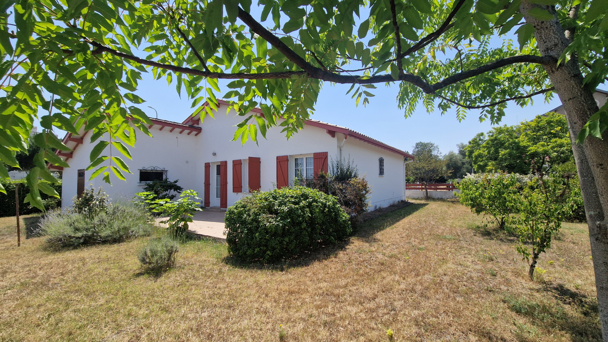 LANGON PROCHE GARE - MAISON 4 CHAMBRES - TERRAIN 980 M2